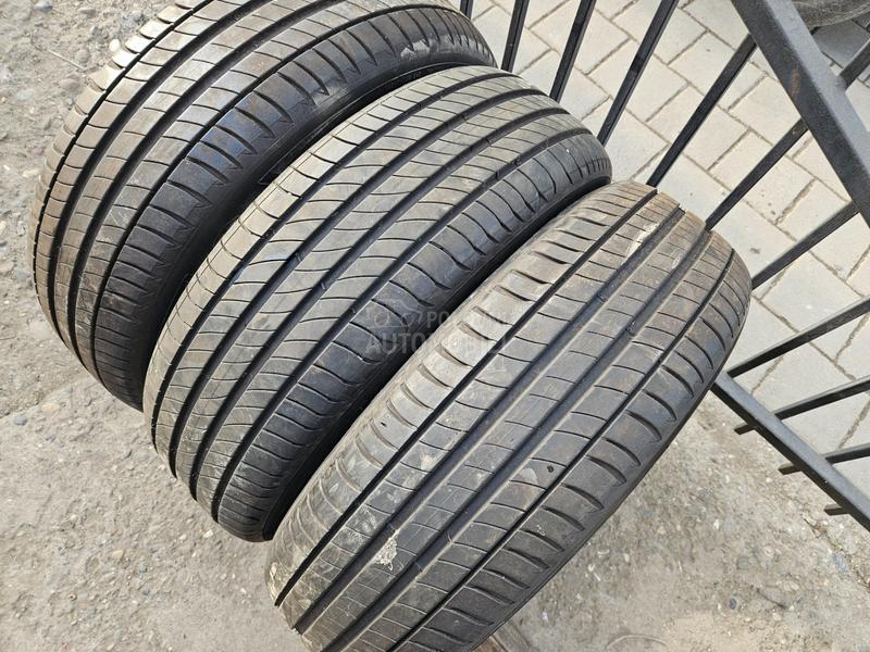 Michelin 215/65 R17 Letnja