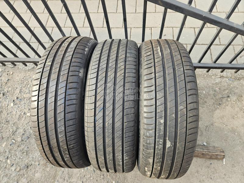 Michelin 215/65 R17 Letnja