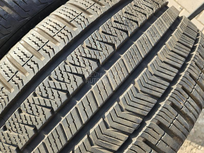 Vredestein 245/40 R18 Sve sezone