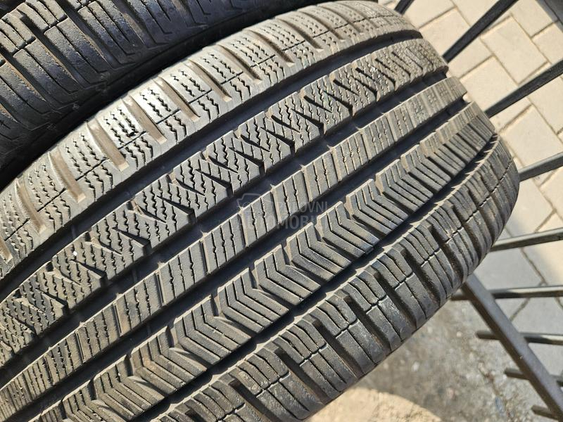 Vredestein 245/40 R18 Sve sezone