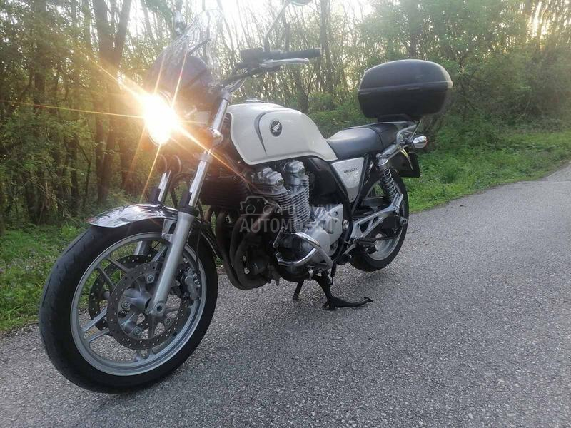 Honda CB 1100