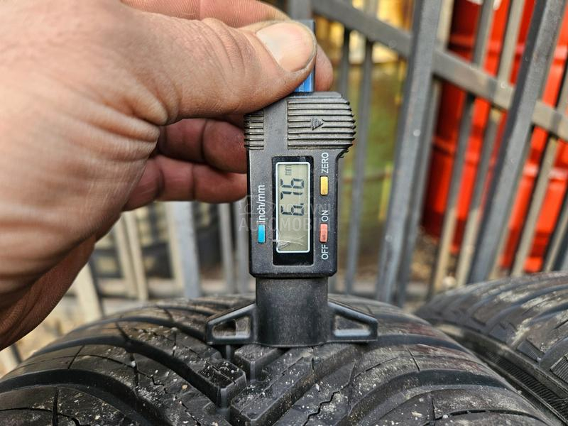 Maxxis 205/55 R17 Sve sezone