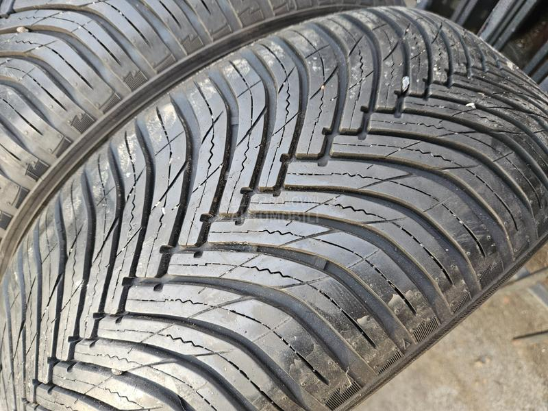 Maxxis 205/55 R17 Sve sezone