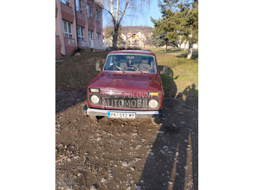 Lada Niva 1.7