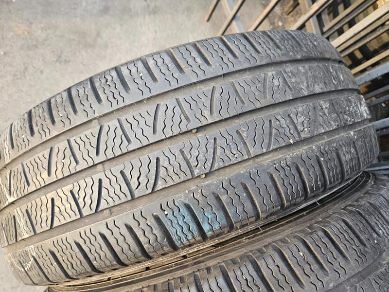 Pirelli 235/65 R16 Sve sezone
