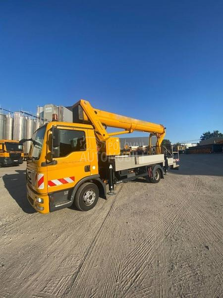 MAN auto košara / LA2232