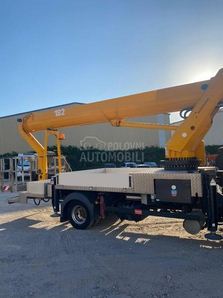 MAN auto košara / LA2232