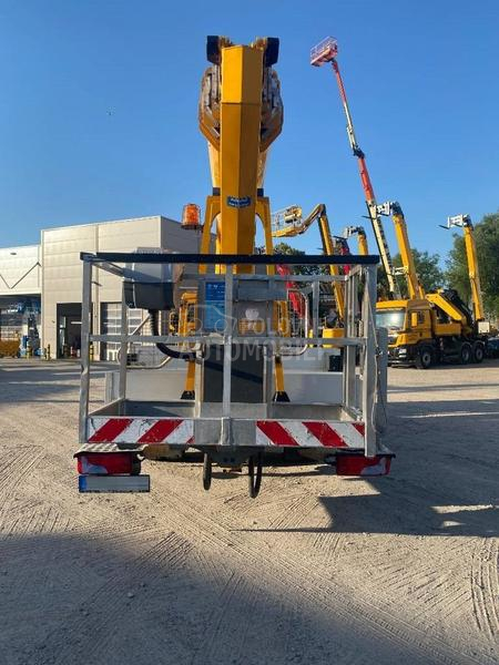 MAN auto košara / LA2232