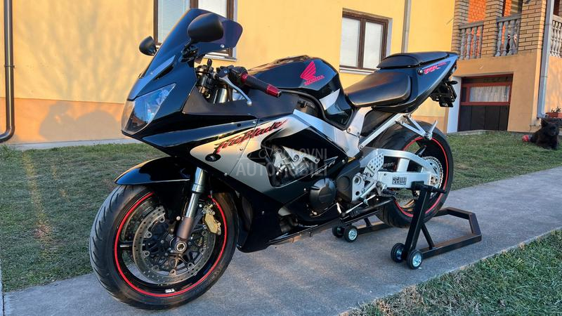 Honda CBR 929 RR