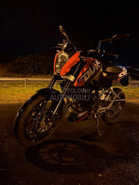 KTM Duke 125
