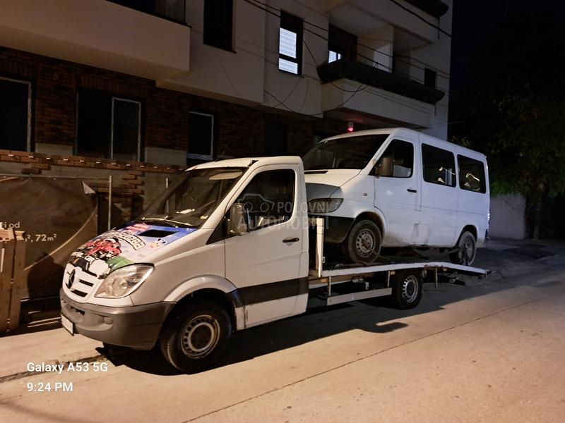 Mercedes Benz Sprinter