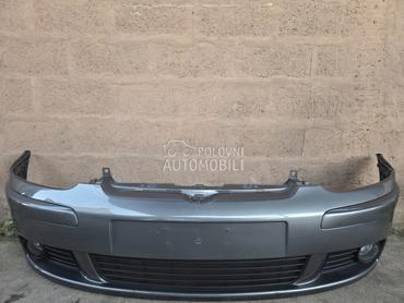 Prednji branik za Volkswagen Golf 5