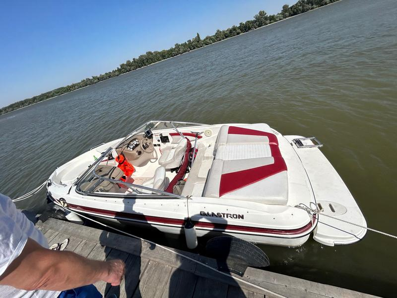 Glastron 185 gt