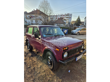 Lada Niva 1.7i