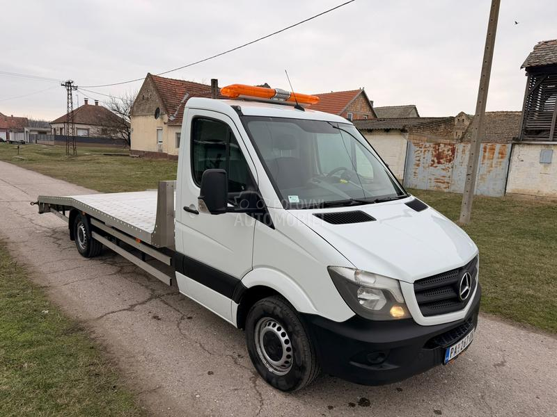 Mercedes Benz sprinter