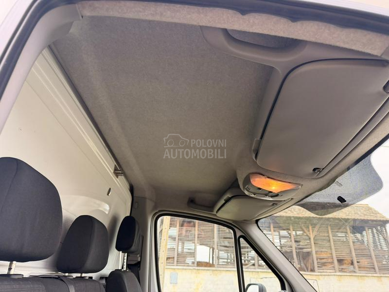 Mercedes Benz sprinter