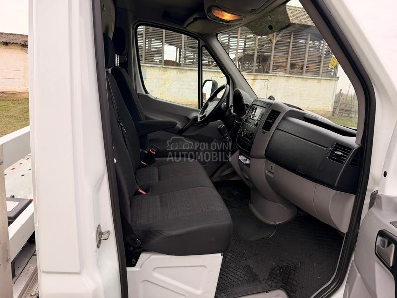 Mercedes Benz sprinter