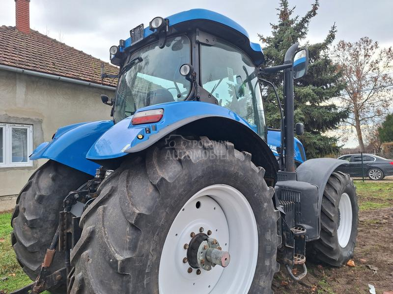 New Holland T7,250