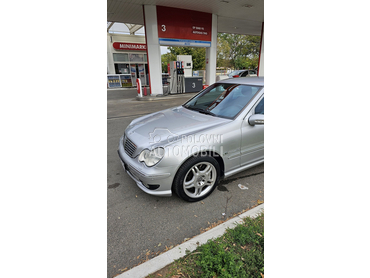 Mercedes Benz C 32 AMG 