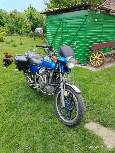 Honda cx500