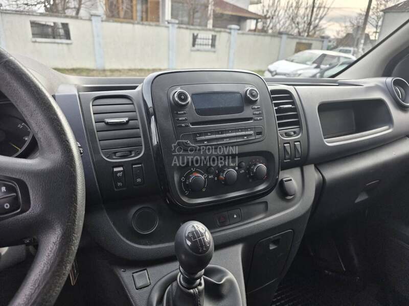 Opel Vivaro 