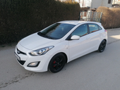 Hyundai i30 1.6i ATTRACTION CH