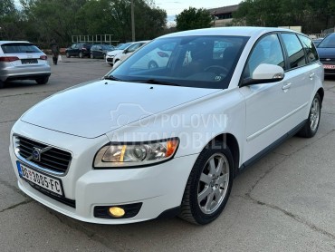 Volvo V50 1.6D MOMENTUM N O V