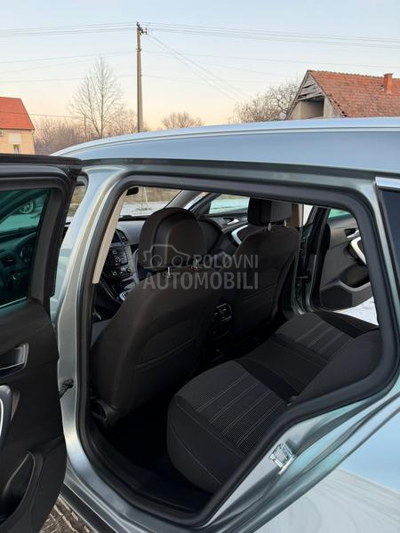 Opel Insignia 2.0 CDTI CH