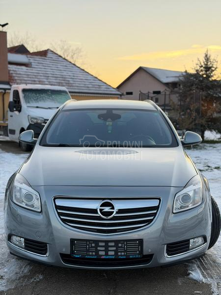 Opel Insignia 2.0 CDTI CH
