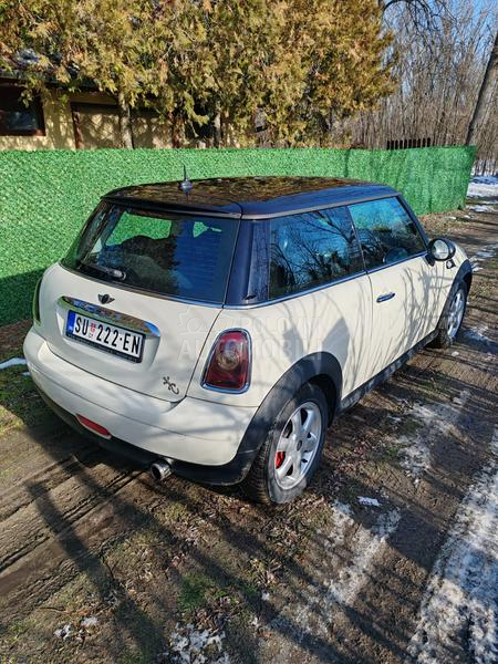 MINI One 