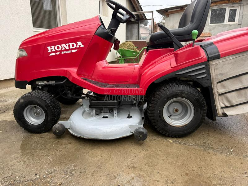 Honda HF2622