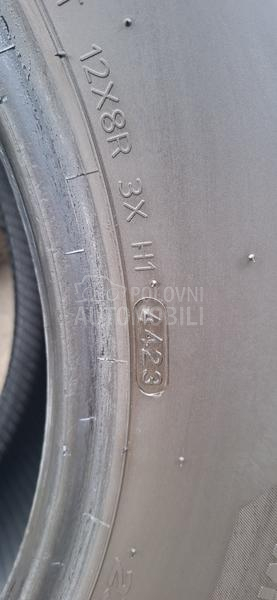 Hankook 235/65 R17 Zimska