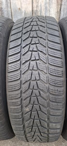 Hankook 235/65 R17 Zimska