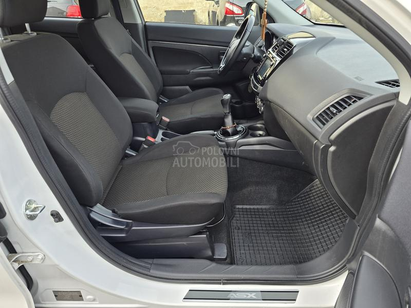 Mitsubishi ASX 1.6 Intense