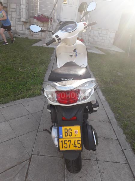 Piaggio New Fly
