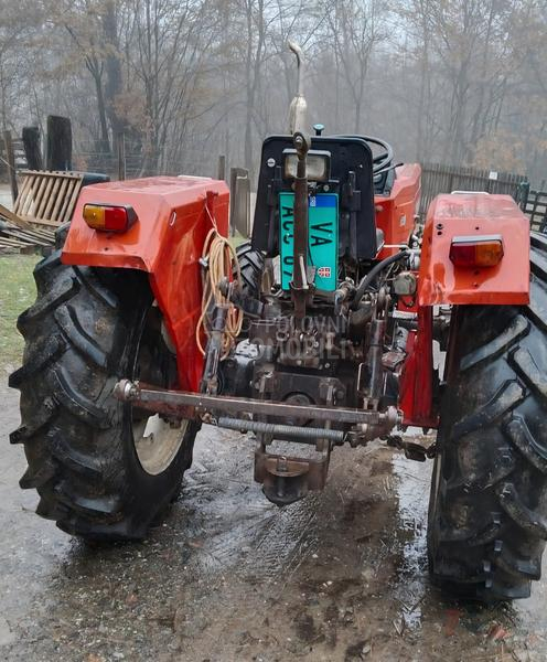 Universal 445 DTC Fabricko stanje