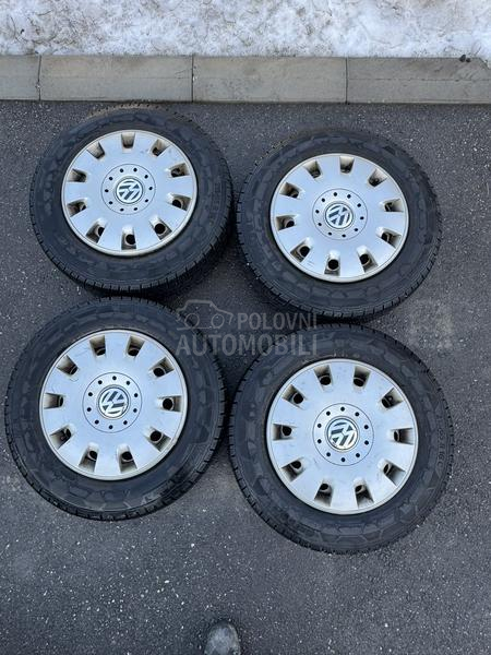 Continental 215/65 R16 Zimska