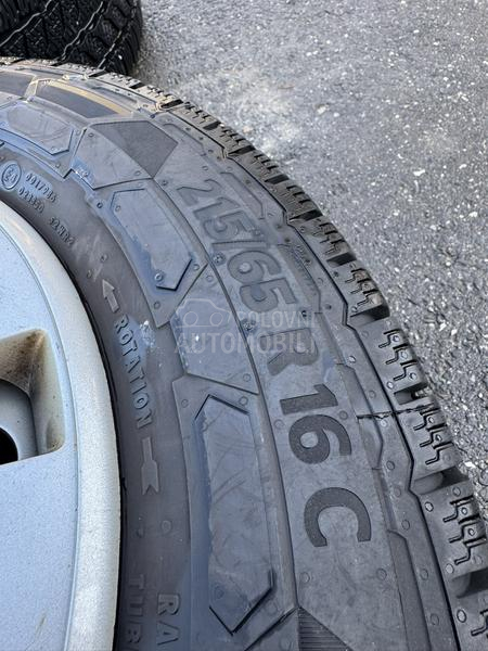 Continental 215/65 R16 Zimska