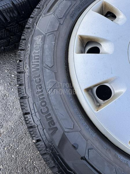 Continental 215/65 R16 Zimska