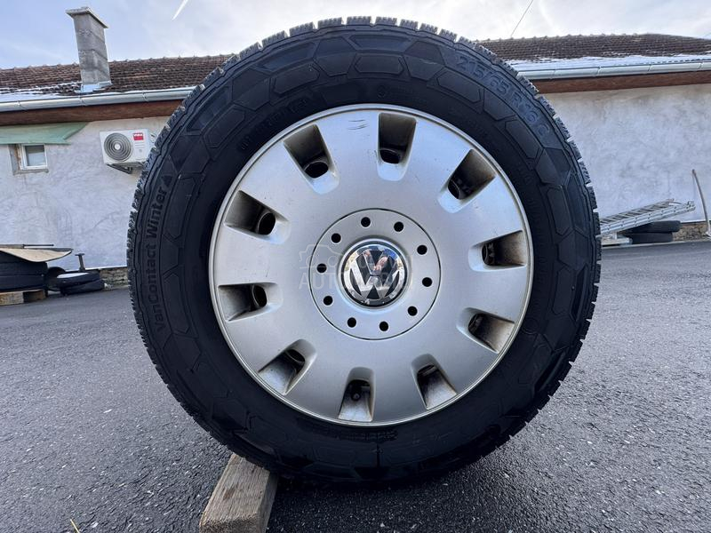 Continental 215/65 R16 Zimska