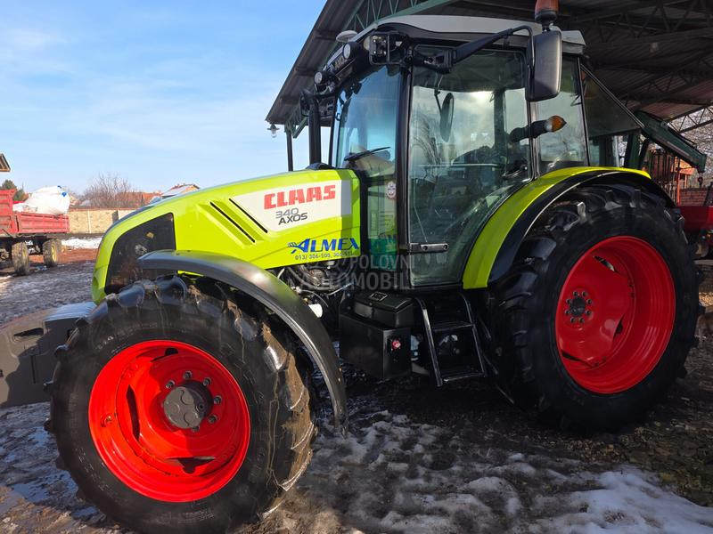 Claas Axos
