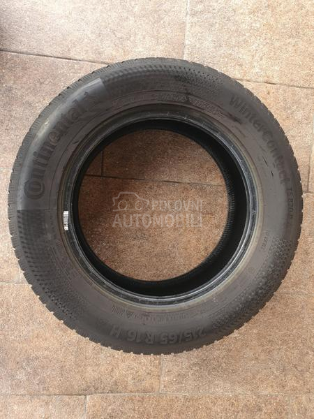 Continental 215/65 R16 Zimska