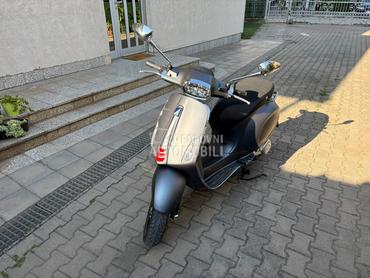 Vespa sprint sport 50