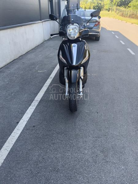 Piaggio beverly 350