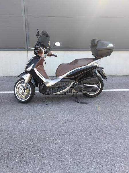 Piaggio beverly 350