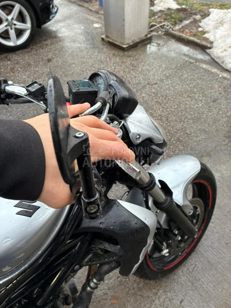 Suzuki SFV650 A2