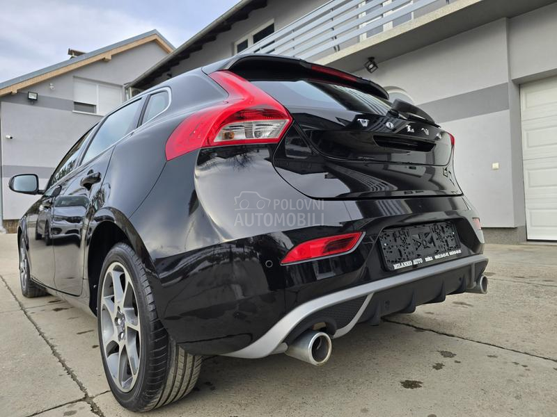 Volvo V40 2.0 D2/R/F-ULL//