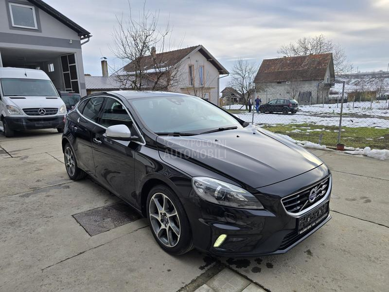 Volvo V40 2.0 D2/R/F-ULL//