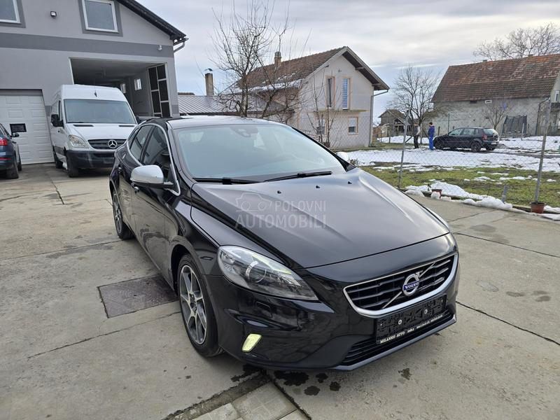 Volvo V40 2.0 D2/R/F-ULL//