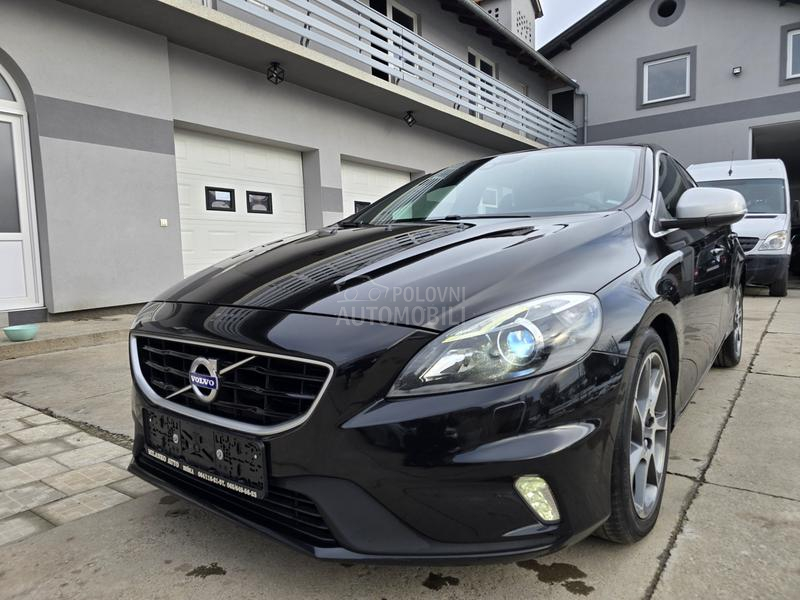 Volvo V40 2.0 D2/R/F-ULL//
